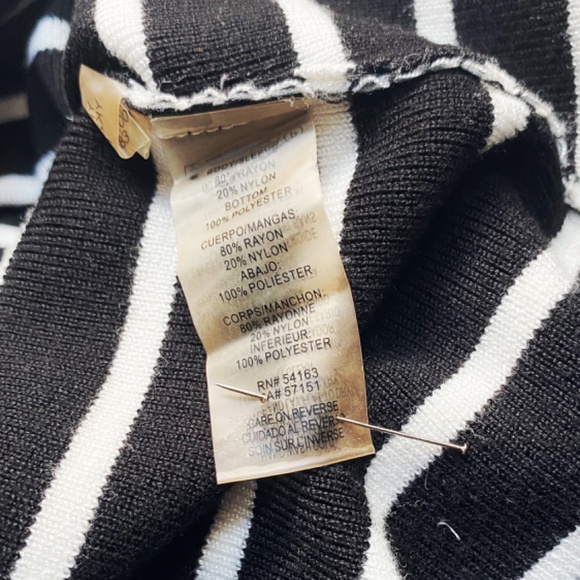 Karl Lagerfeld Breton style T shirt size M/L - Picture 6 of 6